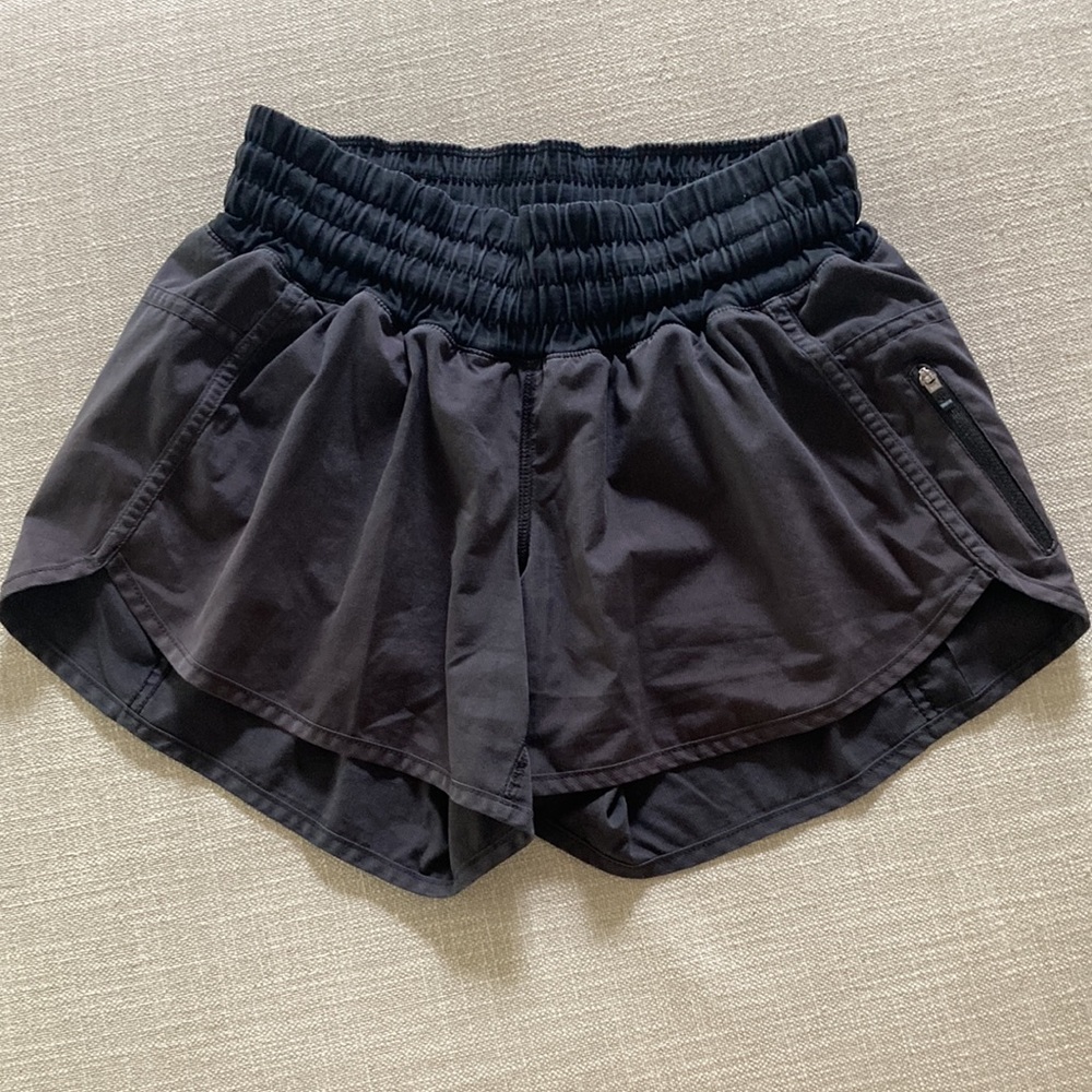 Lululemon Track attack short